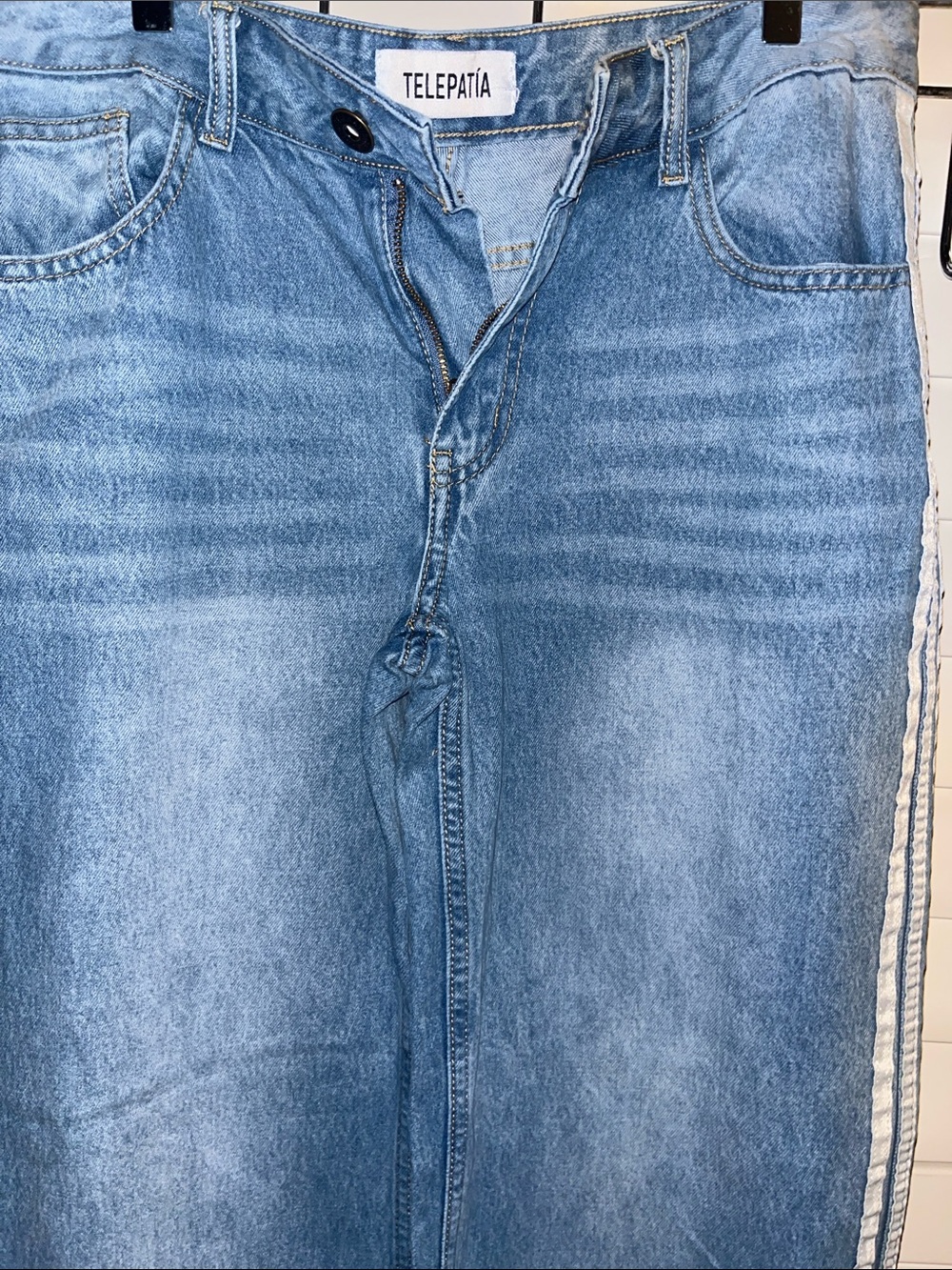 Telepatía Women's Light Blue Wide Leg Jeans - Flared Comfort